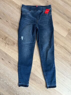 SPANX Dark Wash Skinny Jeans with Subtle Distress
